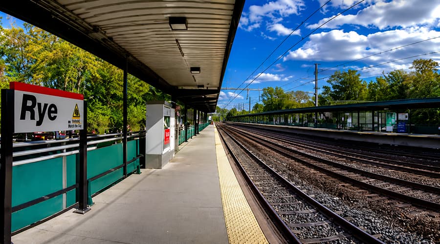   About Us-Airport Transportation Service